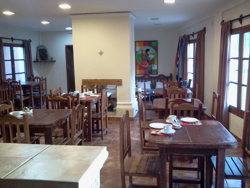 Hostal Terrazas Del San Bernardo Салта Екстериор снимка