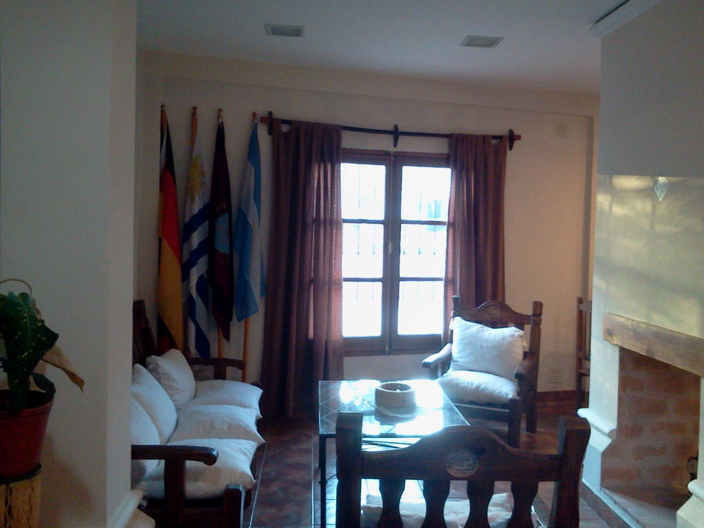 Hostal Terrazas Del San Bernardo Салта Екстериор снимка