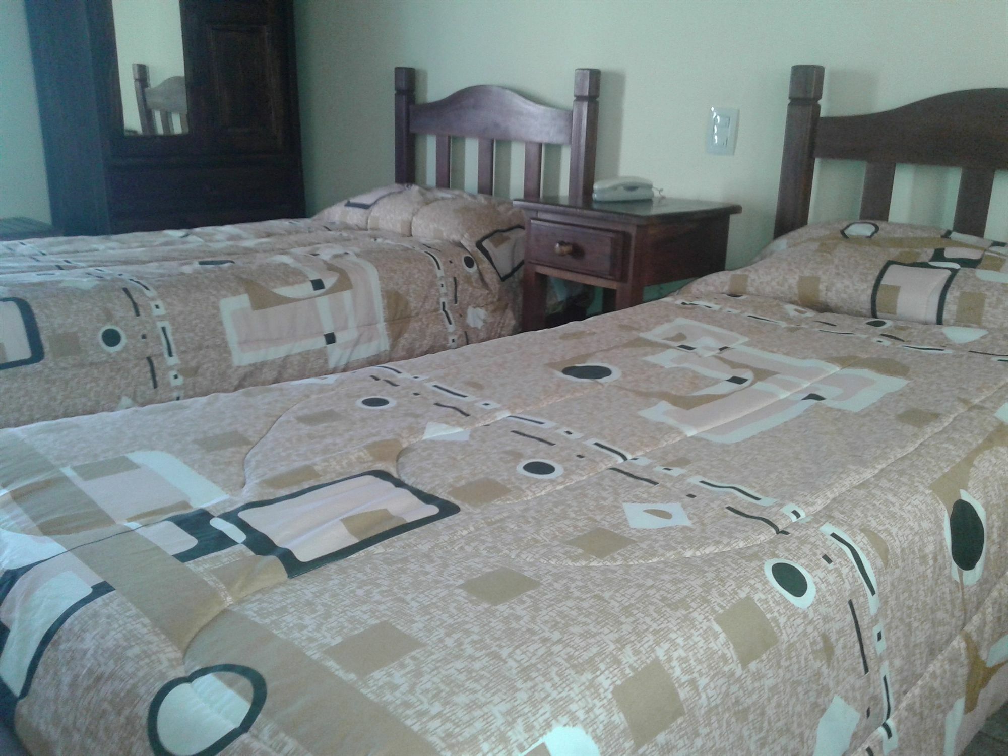 Hostal Terrazas Del San Bernardo Салта Екстериор снимка